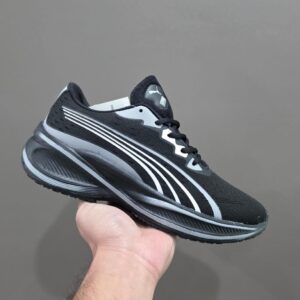 PUMA CARBON PLATE 7 – High-Performance Running Shoes